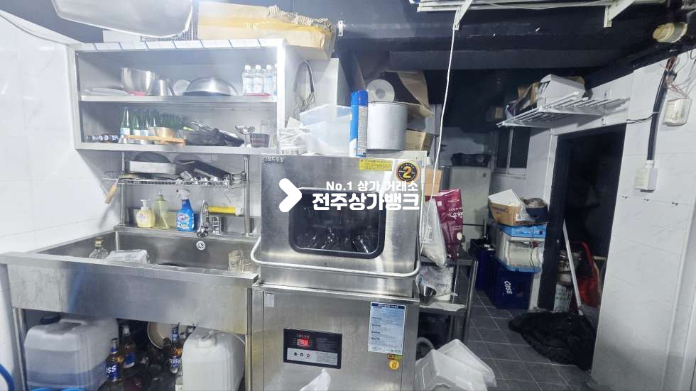 전북 전주완산구 다가동3가 객리단길 초입 유동인구많은 권리금저렴한 상가 권리금협의가능 월세 매물번호 15535 사진 9