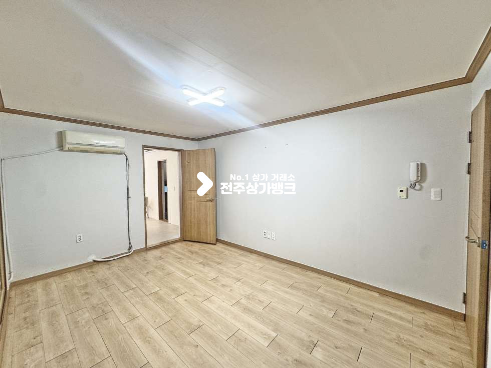 전북 전주완산구 효자동3가 효자동 무인카페로 딱인 상가 공실나왔습니다 월세 매물번호 17440 사진 3