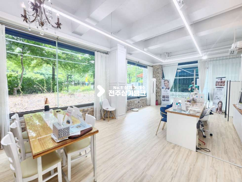 전북 전주완산구 효자동3가 대로변 시인성좋은 피부미용샵 임대 완벽인테리어 저렴한 권리금 ! 즉시입주가능 월세 매물번호 14099 사진 6