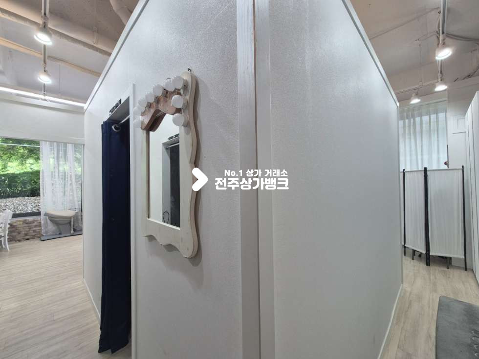 전북 전주완산구 효자동3가 ○효자동 아이파크 옆 1층 뷰티샵. ○ 월세 매물번호 17462 사진 4