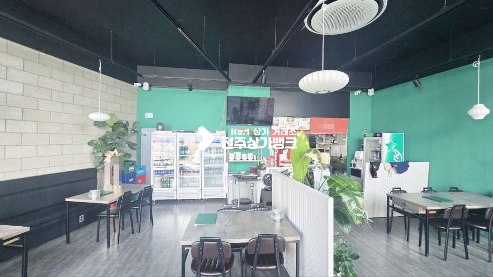 전북 전주덕진구 호성동1가 호성동 대단위 아파트단지내 내부깔끔하고 유동인구 많은 1층 음식점 상가 권리금협의가능 월세 매물번호 16499 사진 2