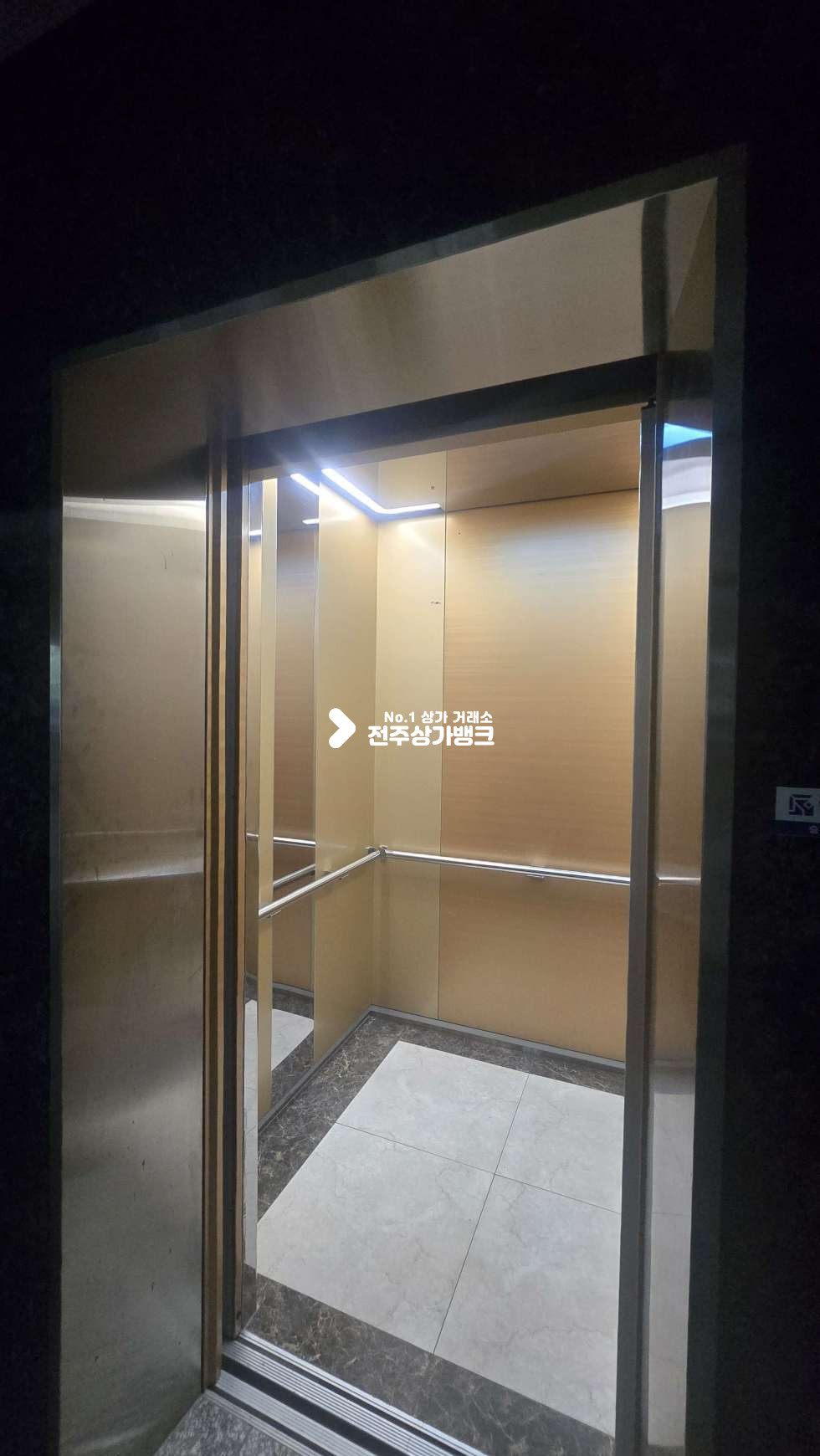 전북 전주덕진구 만성동 만성동 가시성좋은 2층무권리 상가임대 , 내부깔끔 카페,기타미용업종강력추천 ! 월세 매물번호 17468 사진 8