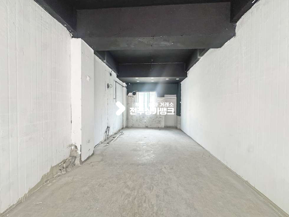 전북 전주완산구 효자동3가 서곡지구 컨디션 좋은 상가 공실 나왔습니다 월세 매물번호 17476 사진 4