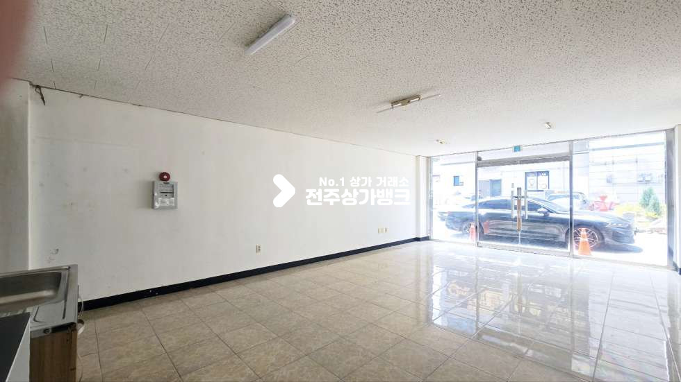 전북 전주완산구 효자동2가 효자동2가 내부인테리어깔끔한 1층 상가 , 사무실추천 내부화장실있음 ! 월세 매물번호 17482 사진 4