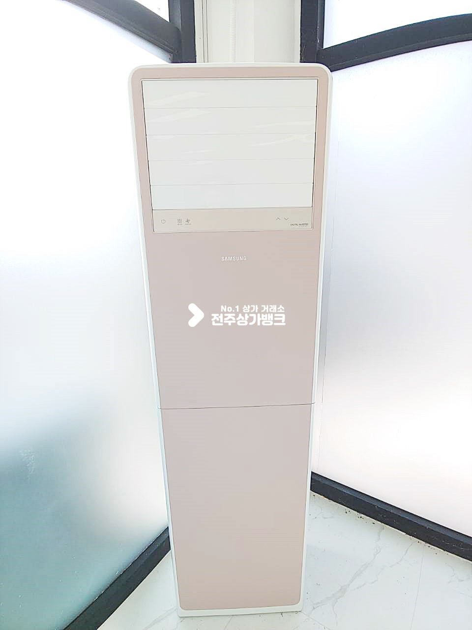 전북 전주완산구 효자동3가 서곡지구 화이트톤의 리모델링 되어있는 상가공실나왔습니다 월세 매물번호 17449 사진 8