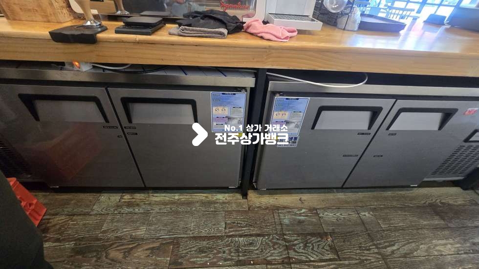 전북 전주완산구 효자동3가 서곡지구 인테리어 깔끔,통창으로 햇빛잘들어오는 카페상가임대 월세 매물번호 17500 사진 11