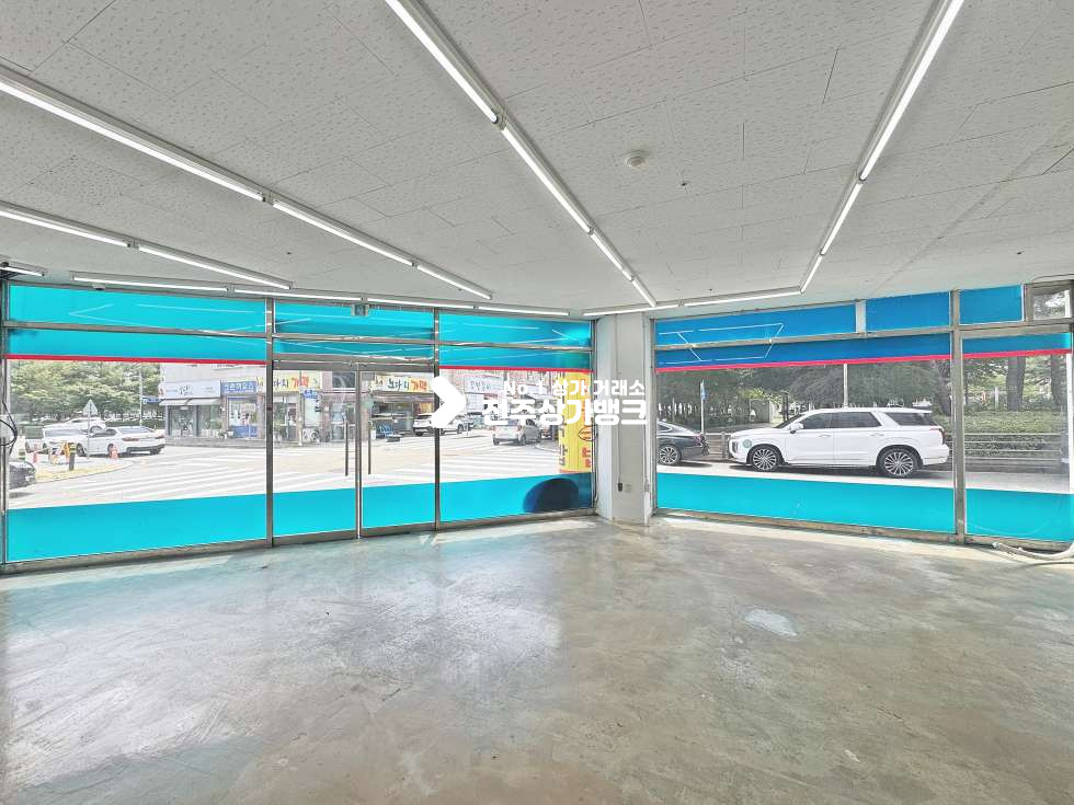전북 전주완산구 효자동2가 평생교육원근처 깔끔한 상가 공실나왔습니다 월세 매물번호 17501 사진 4