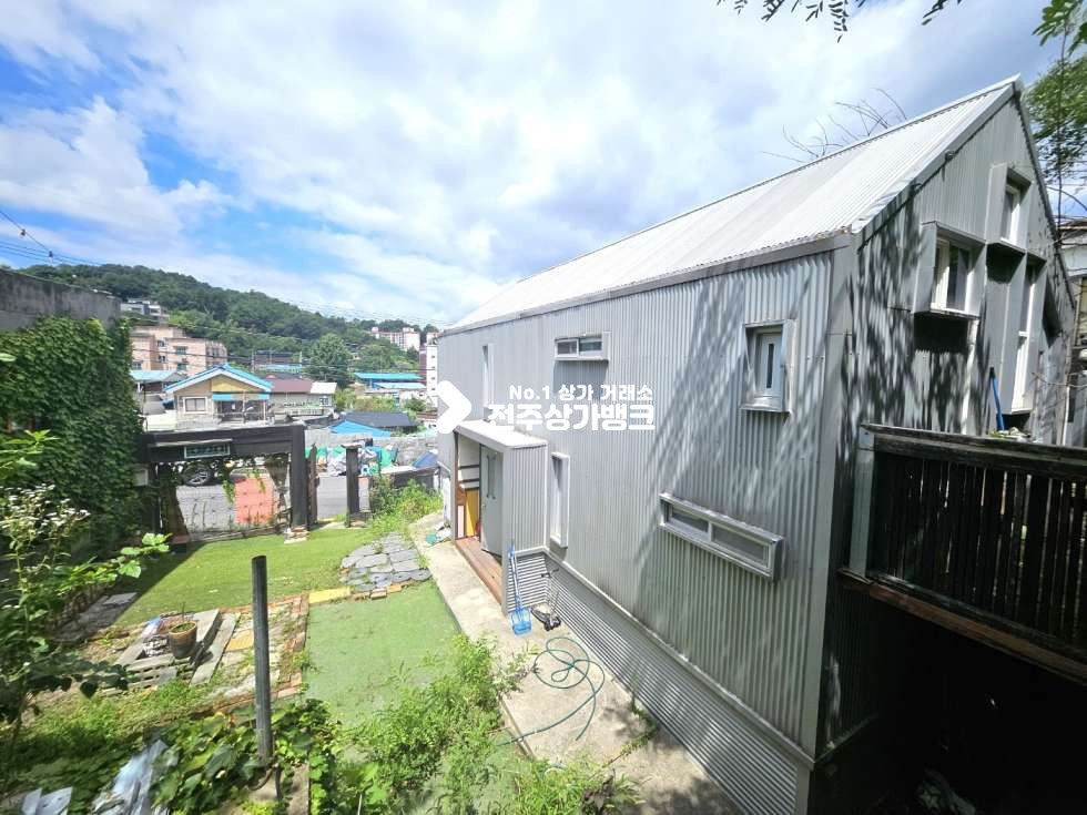 전북 전주완산구 서완산동1가 마당있고✔층고높은✔공방상가✔추천매물 월세 매물번호 12646 사진 2