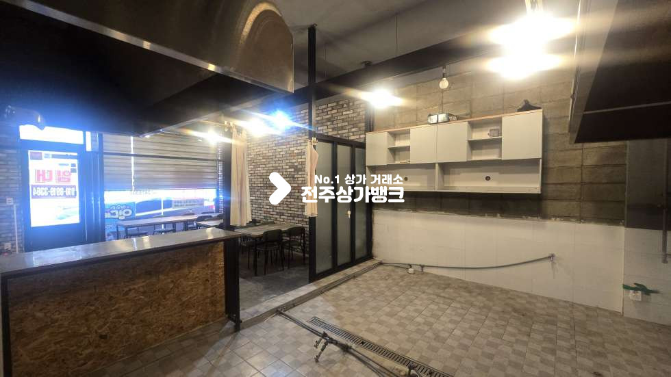 전북 전주덕진구 우아동2가 우아동2가 무권리금으로 내부깔끔 주방시설완비 즉시입주가능 ! 월세 매물번호 17522 사진 7