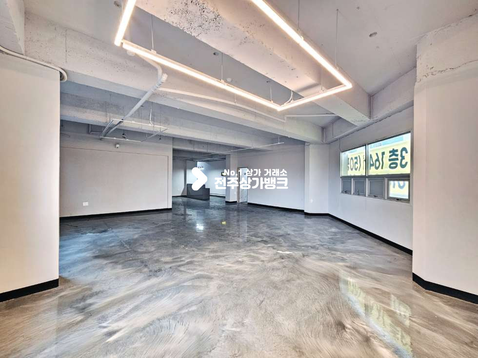 전북 전주완산구 중화산동2가 ●중화산동●50평●즉시입주가능● 월세 매물번호 17536 사진 1