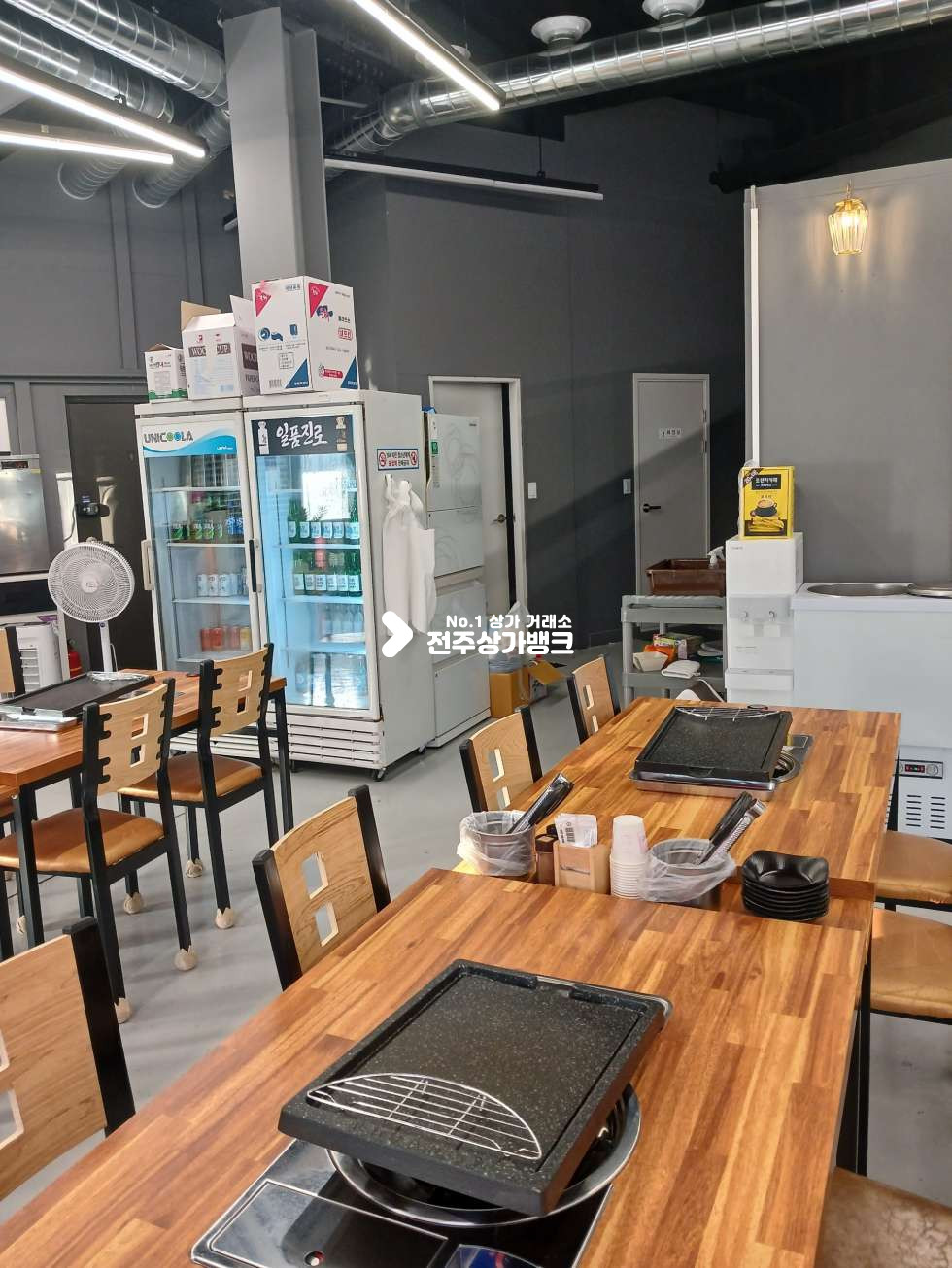 전북 전주완산구 삼천동1가 삼천 먹자골목부근 33평형 음식점 양도양수 권리금협의가능 월세 매물번호 17555 사진 5
