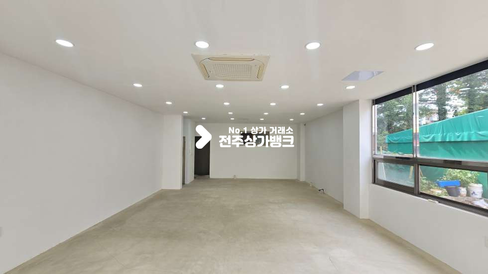 전북 전주완산구 효자동2가 효자동2가 평생교육원부근 1층 상가 깔끔 리모델링 ! 월세 매물번호 17067 사진 2