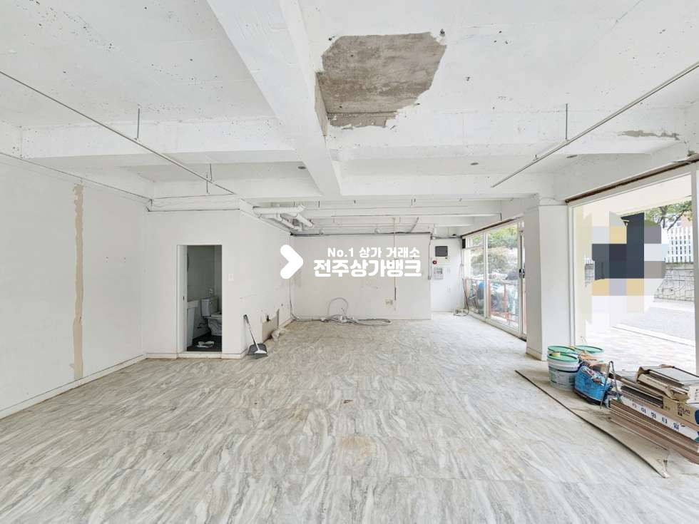 전북 전주완산구 효자동3가 V효자동V학군부근V18평V즉시입주가능V 월세 매물번호 17609 사진 2