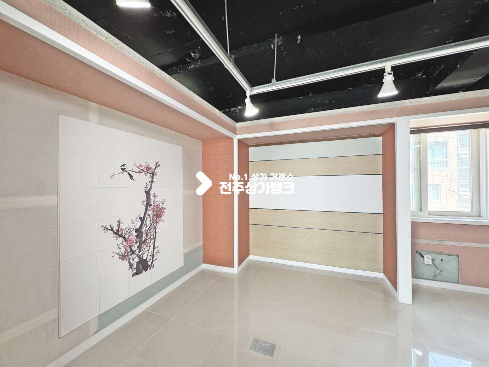 전북 전주완산구 서신동 서신동 통창에 완벽한 인테리어까지 월세 매물번호 17612 사진 6
