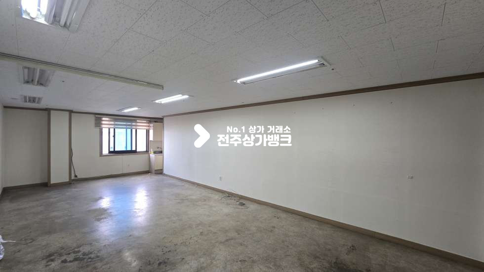 전북 전주덕진구 금암동 금암동 초저렴한 5층 사무실임대 내부깔끔 ! 즉시입주가능 월세 매물번호 17617 사진 2