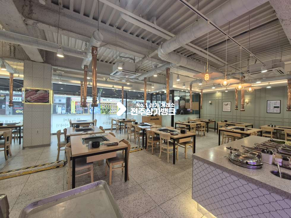 전북 전주완산구 삼천동1가 ○삼천동 메인먹자골목. 대형평수 음식점. ○ 월세 매물번호 17618 사진 5