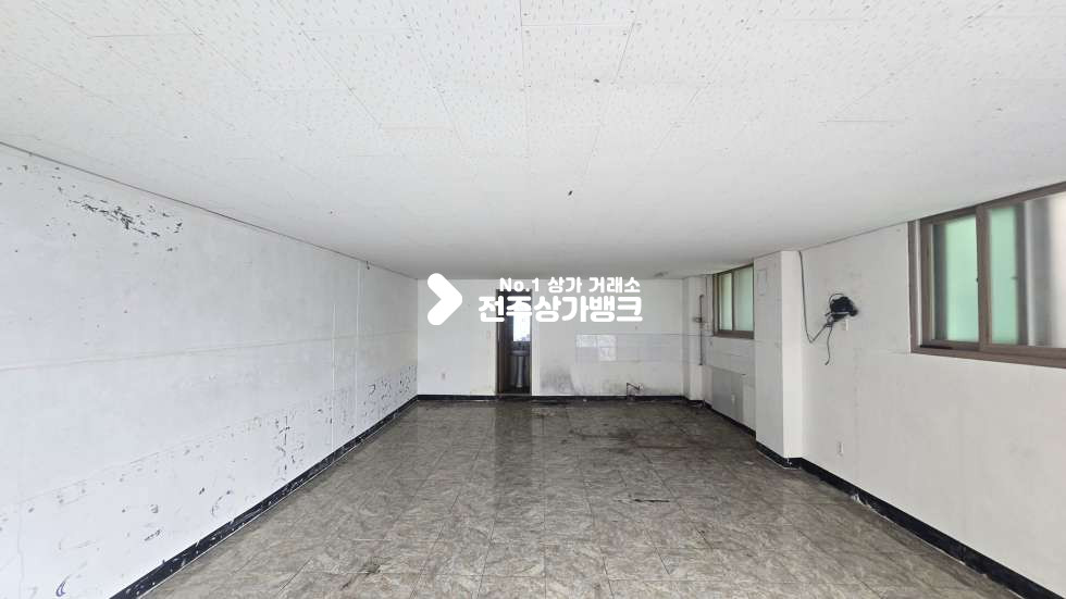 전북 전주덕진구 우아동1가 우아동 저렴한금액으로 즉시입주가능한 1층상가 철거됨 , 즉시입주가능 월세 매물번호 17628 사진 2