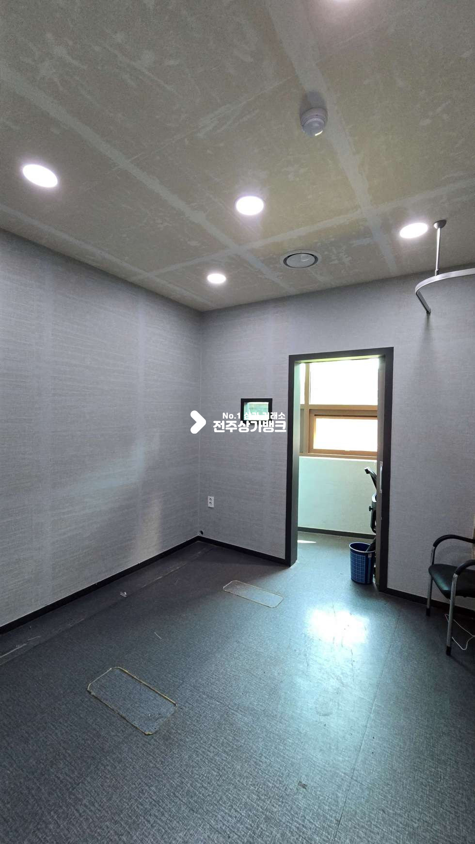 전북 전주덕진구 송천동2가 송천동대로변 유동인구 최심지 무권리 병원시설된곳 임대 ,182평형 ! , 즉시입주가능 월세 매물번호 17644 사진 7