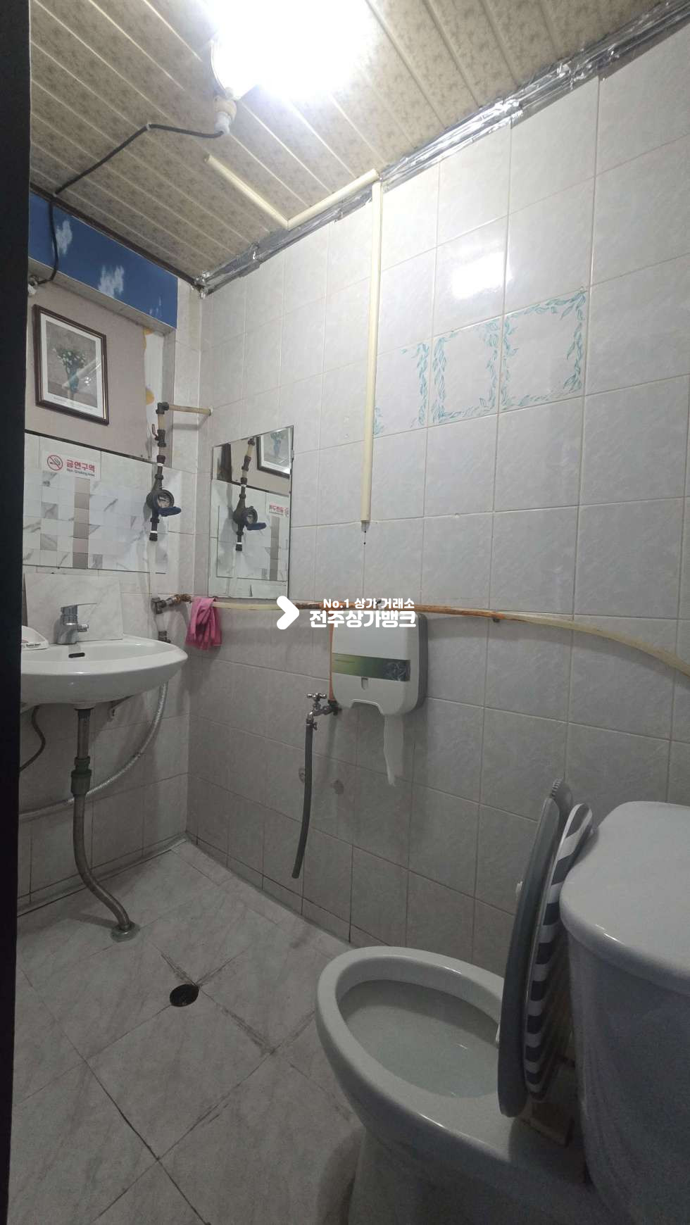 전북 전주완산구 중화산동2가 중화산동2가 유동인구많고 , 내부깔끔한 1층 가맥집양도양수 협의입주가능 월세 매물번호 17626 사진 11
