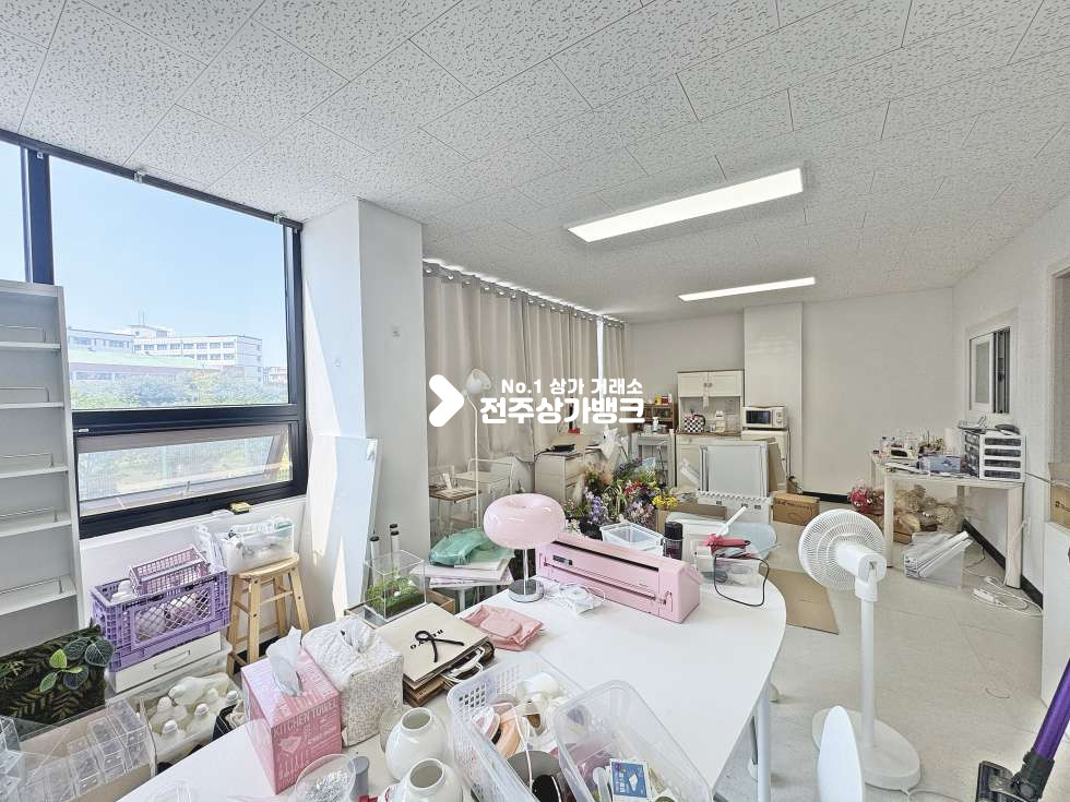 전북 전주덕진구 송천동1가 송북초 바로앞 신축 상가 공실나왔습니다 월세는 저렴 월세 매물번호 17689 사진 3