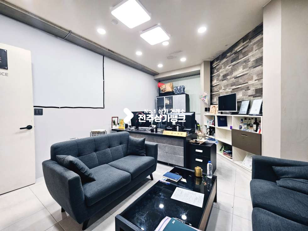 전북 전주완산구 효자동3가 V기전여고부근V36 평V인테리어완비V입주협의V 월세 매물번호 17547 사진 8