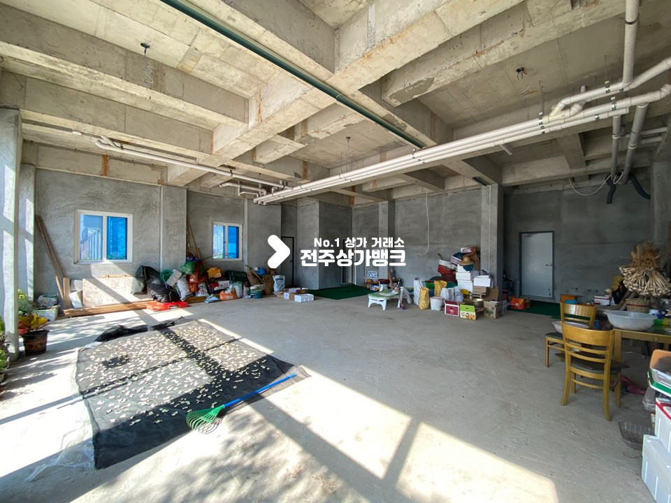 전북 전주덕진구 만성동 @농촌인적자원개발센터 바로 앞@카페명당@선착순@ 월세 매물번호 11031 사진 1