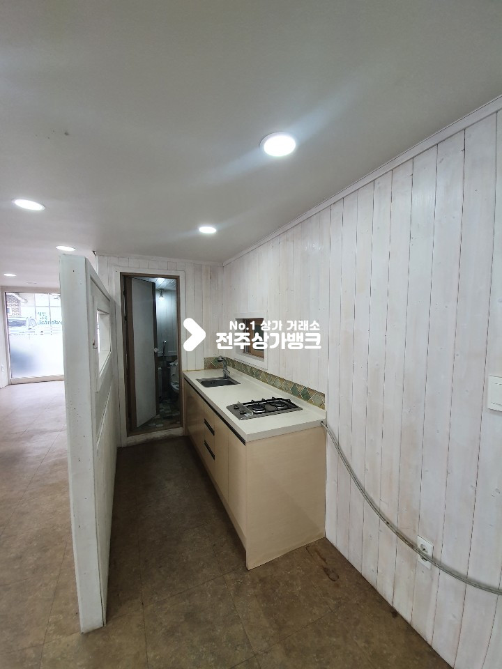 전북 전주완산구 효자동3가 홍산초부근 입지양호 도시가스완비 월세 매물번호 11059 사진 4