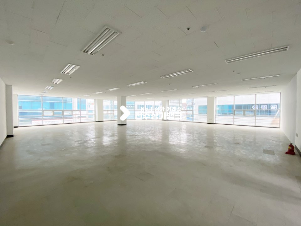 전북 전주완산구 효자동2가 신시가지 중심! 유동인구 최다! 강력추천합니다 월세 매물번호 11079 사진 1