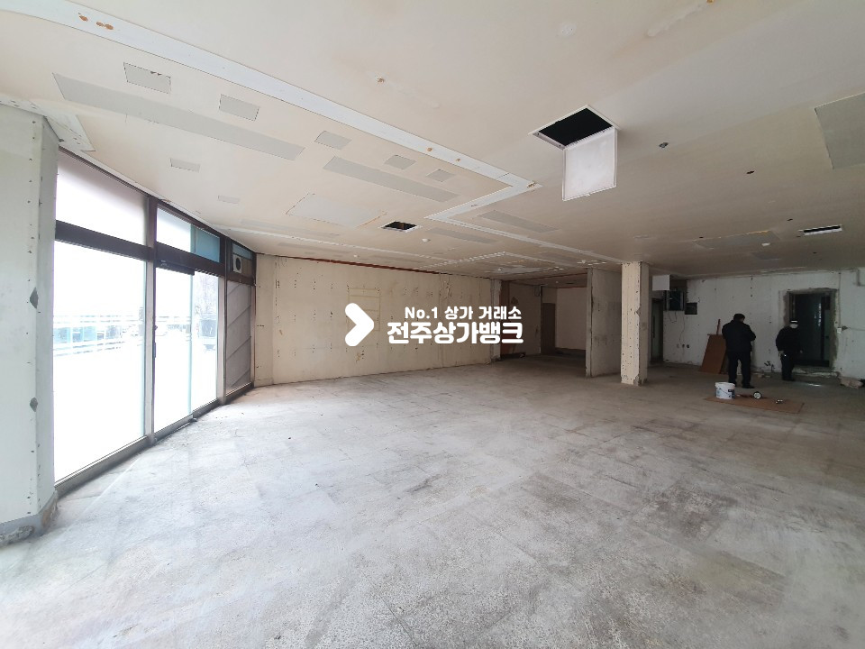 전북 전주완산구 서완산동2가 바울교회부근 입지양호 월세 매물번호 11084 사진 1