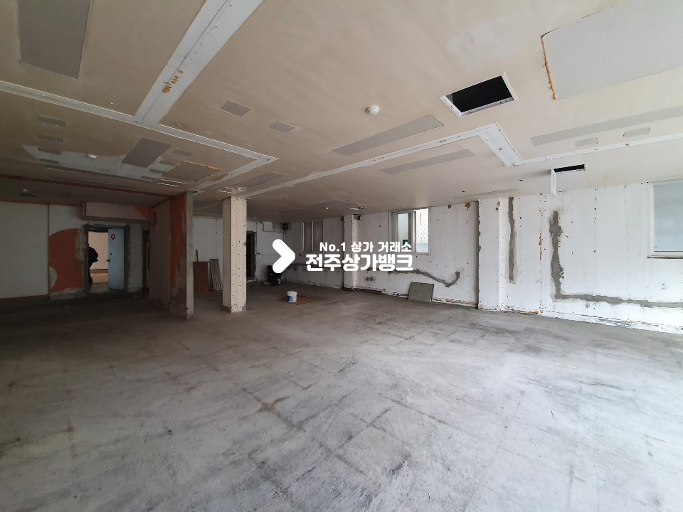 전북 전주완산구 서완산동2가 바울교회부근 입지양호 월세 매물번호 11084 사진 4