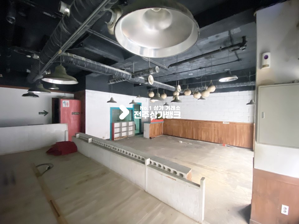전북 전주완산구 효자동2가 전주대 신정문 부근 입지 좋음 월세 매물번호 11089 사진 2