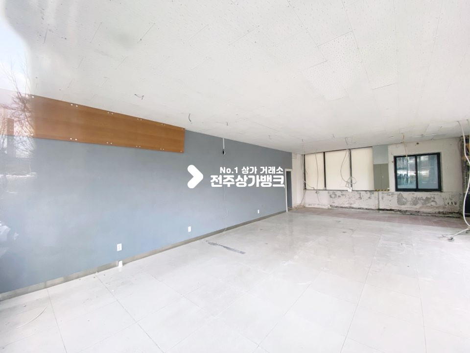 전북 전주완산구 효자동2가 전주대 평생교육원 부근 상가입니다 월세 매물번호 11104 사진 1