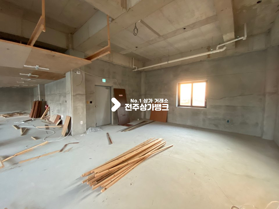 전북 전주덕진구 송천동1가 송천동 상가 학원추천매물 월세 매물번호 10920 사진 4