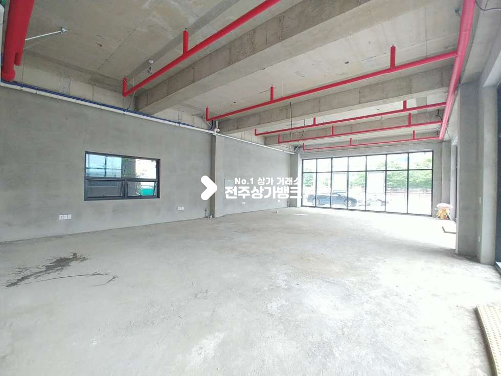 전북 전주완산구 삼천동1가 음식점 강력추천, 분할사용가능,대로변인근 월세 매물번호 11262 사진 1