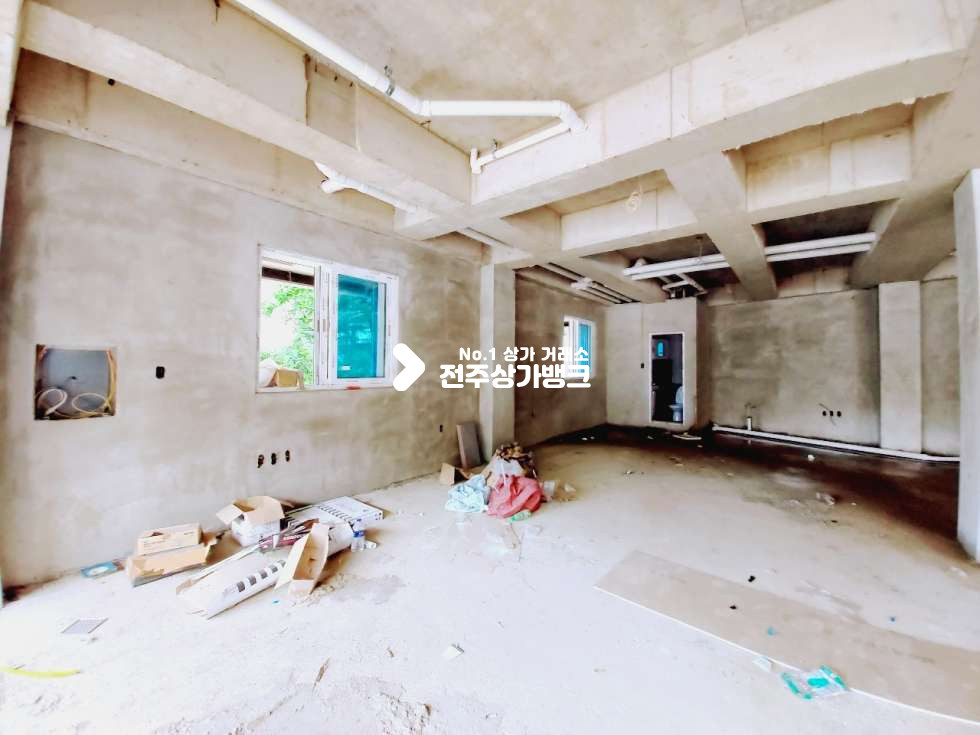 전북 전주완산구 중화산동2가 중화산동 신축 첫입주 네일 미용 판매점 추천 월세 매물번호 11268 사진 3