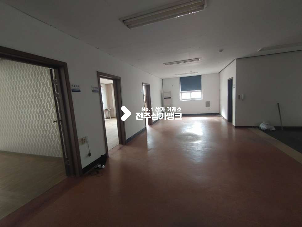 전북 전주완산구 평화동2가 ★보험회사사무실★대형사무실추천★ 월세 매물번호 11273 사진 2