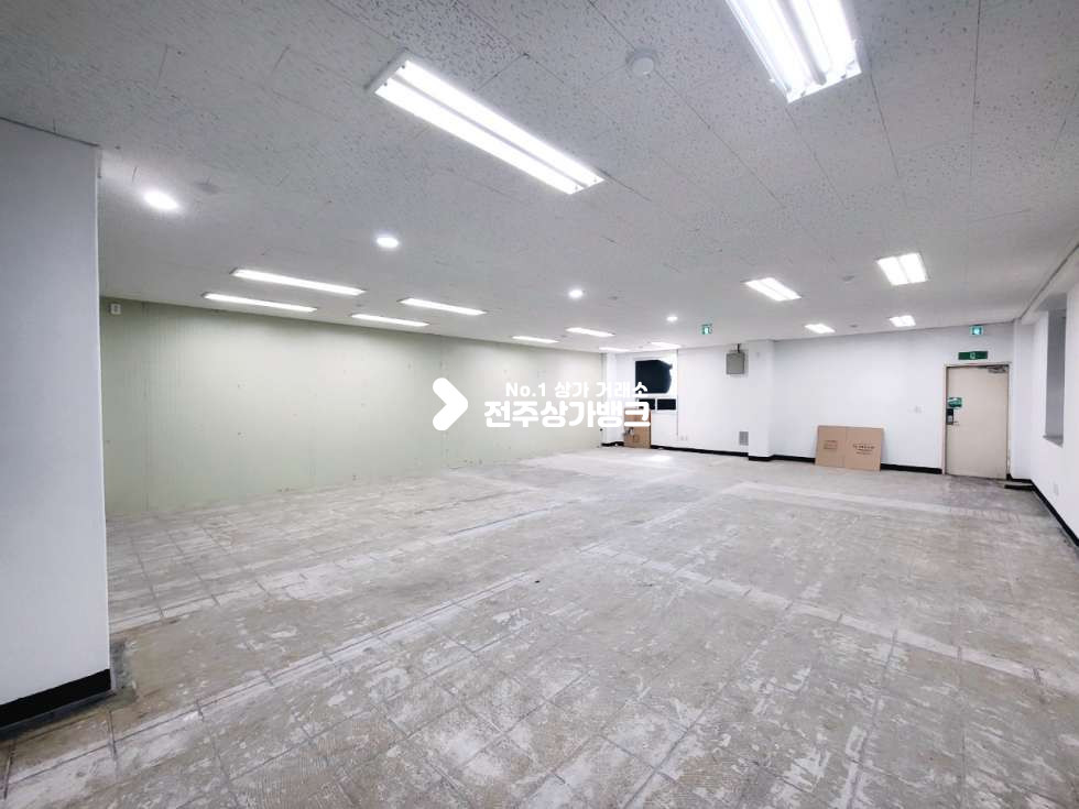 전북 전주완산구 효자동3가 ★학원추천매물★즉시입주★ 월세 매물번호 11285 사진 3