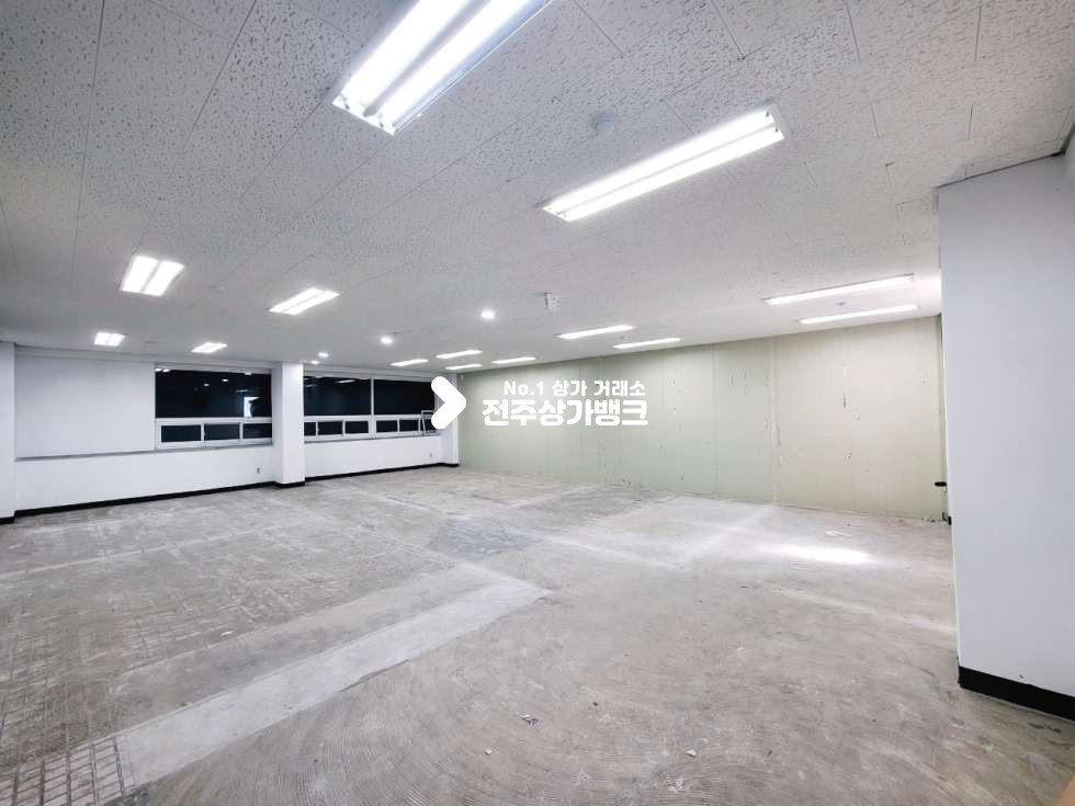 전북 전주완산구 효자동3가 ★학원추천매물★즉시입주★ 월세 매물번호 11285 사진 4