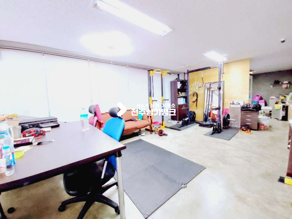 전북 전주완산구 중화산동2가 중화산동 신축상가 네일 미용 사무실추천 월세 매물번호 11312 사진 1