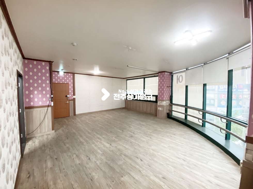 전북 전주완산구 서신동 가성비 좋은 상가매물 추천 합니다 월세 매물번호 11318 사진 3