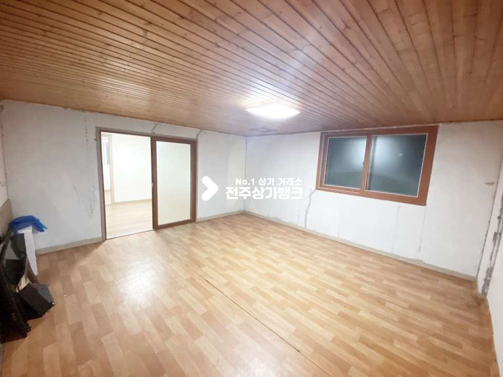 전북 전주완산구 효자동3가 가성비 좋은 상가매물 추천 합니다 월세 매물번호 11376 사진 1
