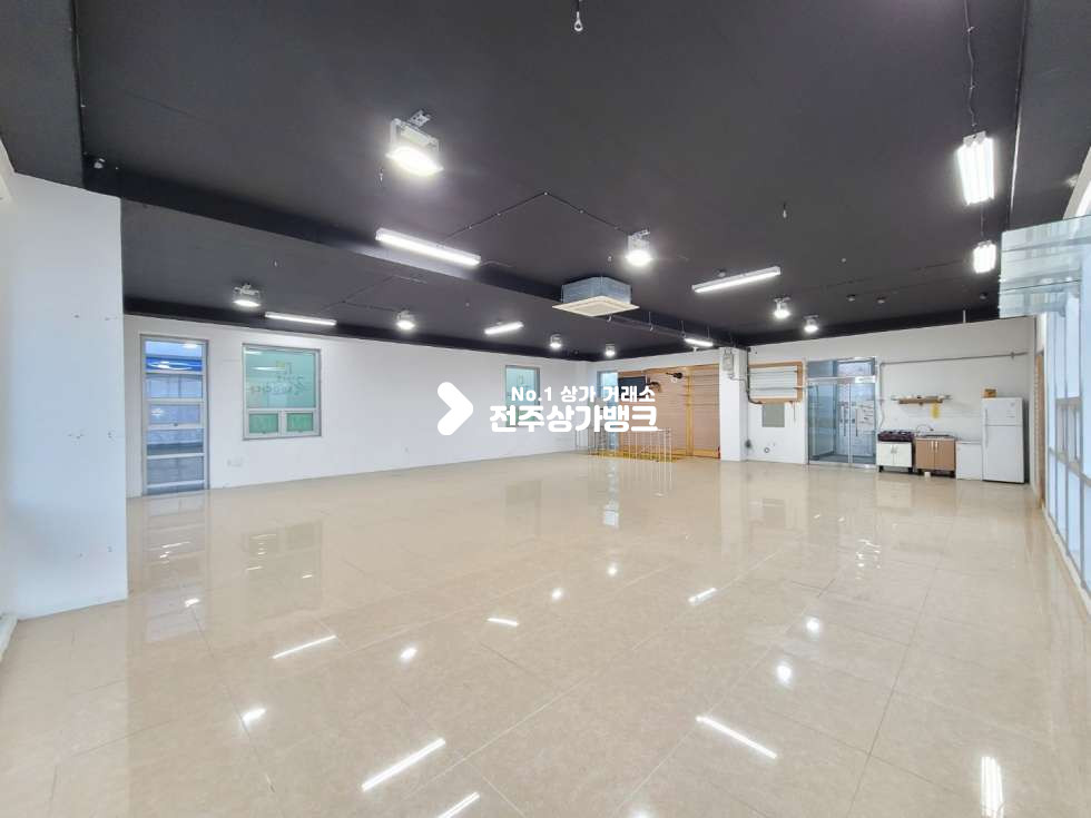 전북 전주덕진구 호성동1가 #아파트앞 복층상가 월세 매물번호 11483 사진 2