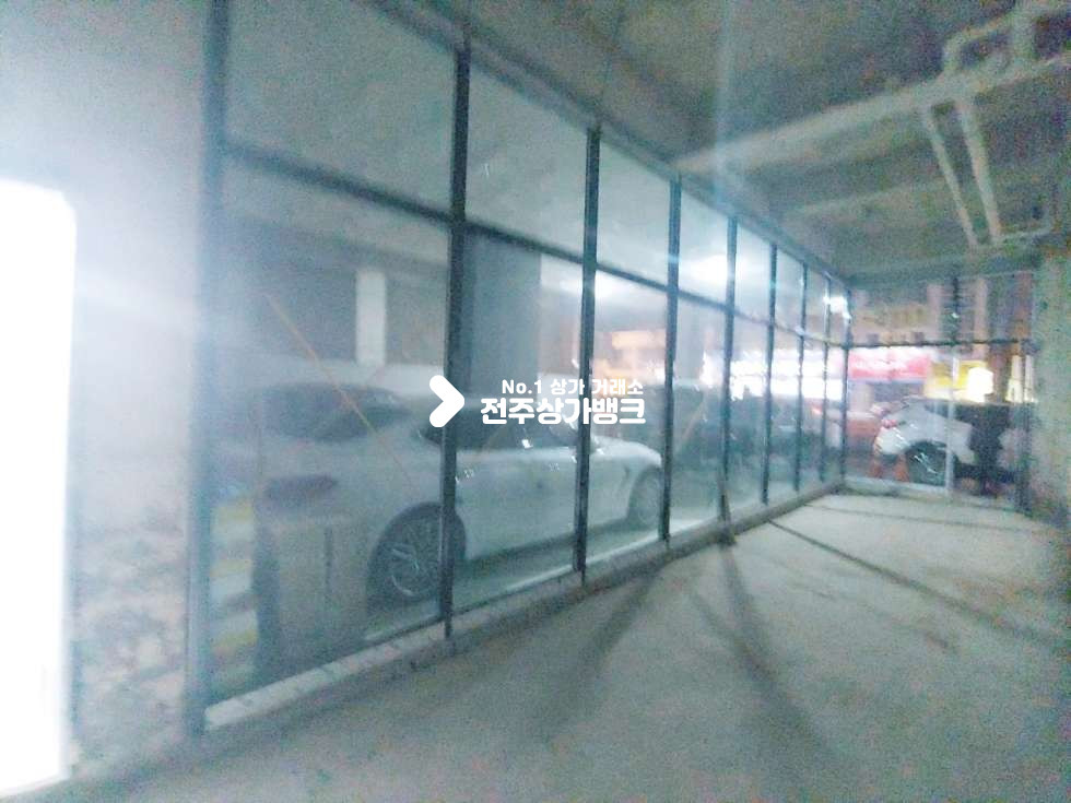 전북 전주덕진구 우아동3가 신축상가 >>추천업종 : 카페, 미용시르 네일샵, 옷가게, 월세 매물번호 11655 사진 3