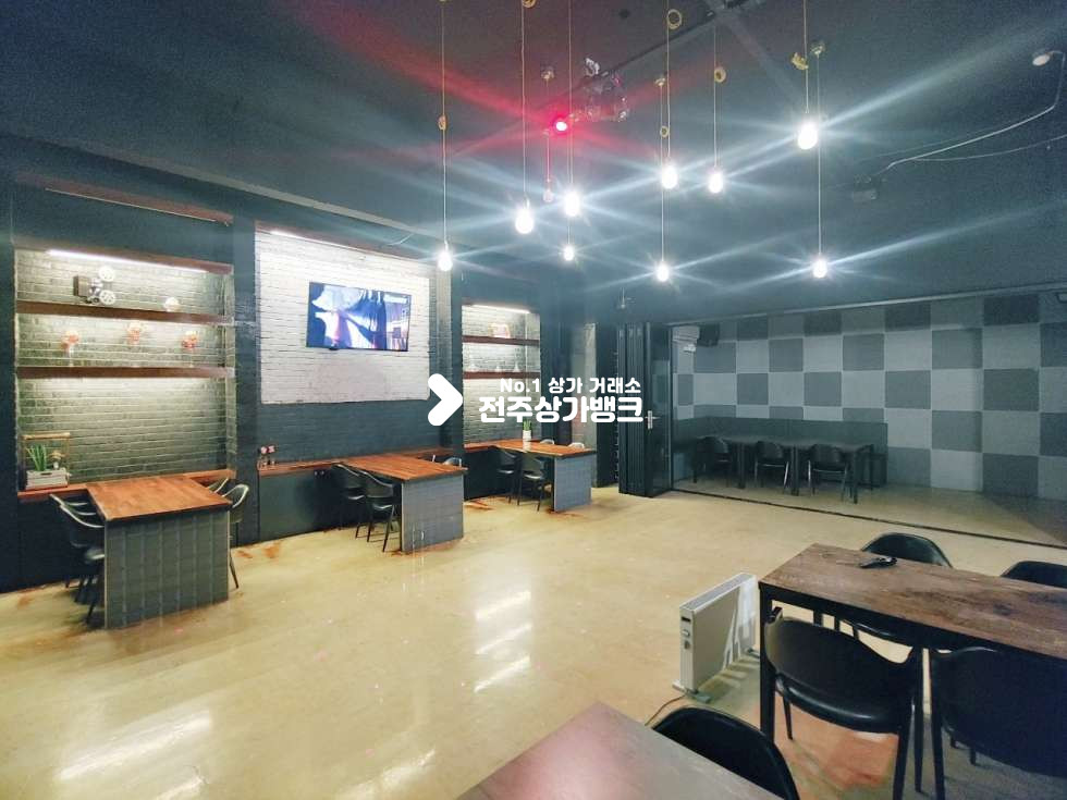 전북 전주완산구 효자동2가 <<추천업종>> 빠, 와인빠, 단란 관련된 업종 모든 허가 다 되있음 절호의 기회 월세 매물번호 11662 사진 8