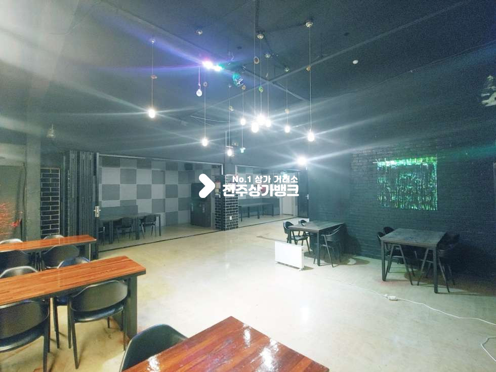 전북 전주완산구 효자동2가 <<추천업종>> 빠, 와인빠, 단란 관련된 업종 모든 허가 다 되있음 절호의 기회 월세 매물번호 11662 사진 9