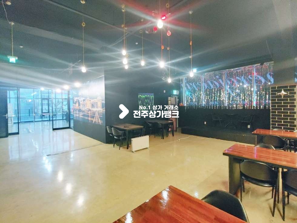 전북 전주완산구 효자동2가 <<추천업종>> 빠, 와인빠, 단란 관련된 업종 모든 허가 다 되있음 절호의 기회 월세 매물번호 11662 사진 10
