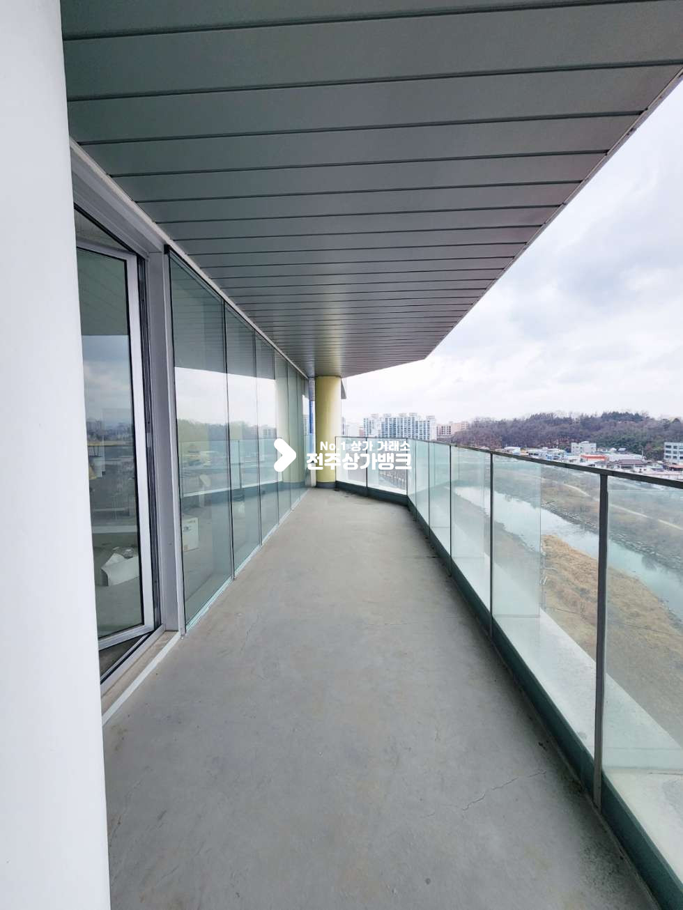 전북 전주완산구 서신동 <<추천업종 >>레스토랑, 카페, 사무실 월세 매물번호 11707 사진 2