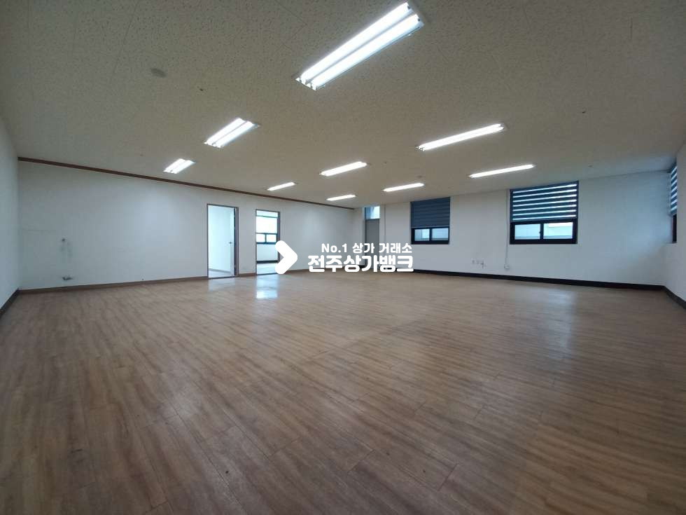 전북 전주완산구 효자동3가 ✧사무실추천 ,방(2)구조분리되어있음✧ 월세 매물번호 11714 사진 1