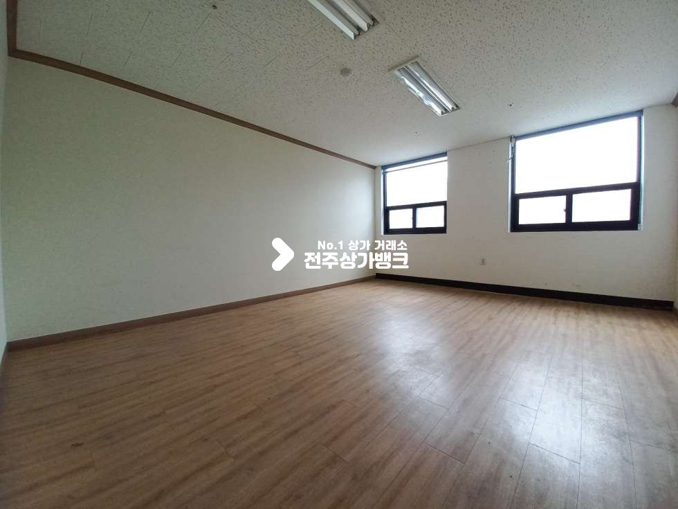 전북 전주완산구 효자동3가 ✧사무실추천 ,방(2)구조분리되어있음✧ 월세 매물번호 11714 사진 5