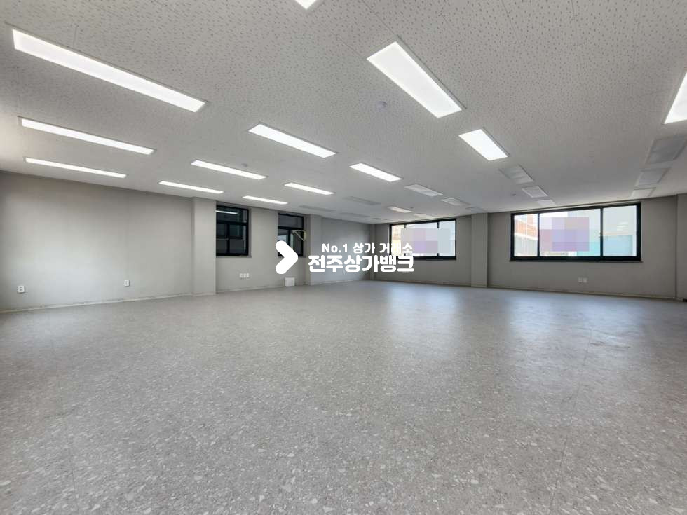 전북 전주완산구 효자동3가 ✧깔끔한 리모델링 사무실,필라테스 등 강력추천 ✧ 월세 매물번호 11746 사진 1